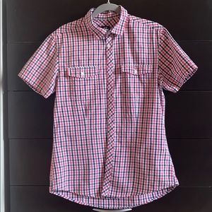 Men’s Medium Red/Black Gingham Short Sleeve Shirt
